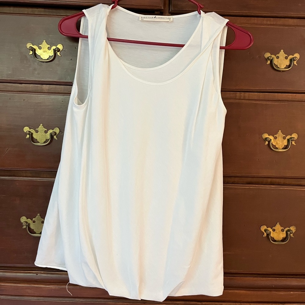 Excellent Condition Peruvian Connection Draped Top - image 1